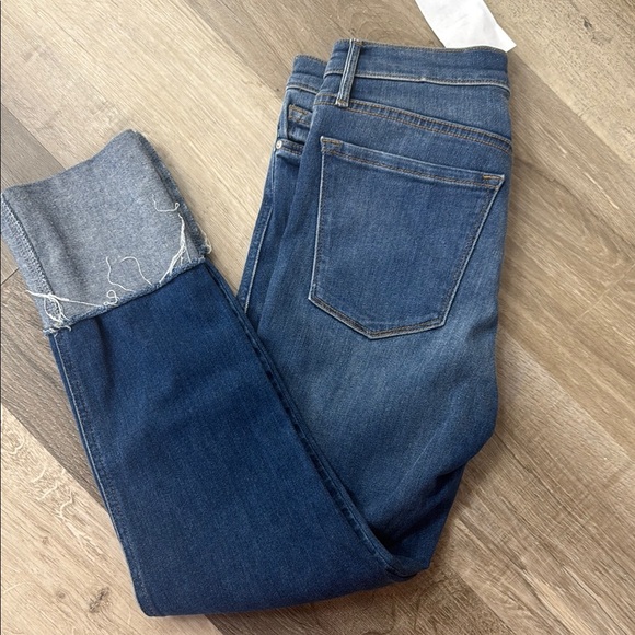 Black Orchid Blue Ankle Cropped Jeans with Distinctive Cuff - Picture 3 of 3